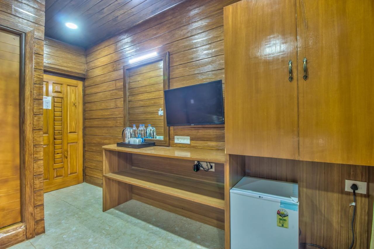 The Village Beach Resort Baga Exterior foto